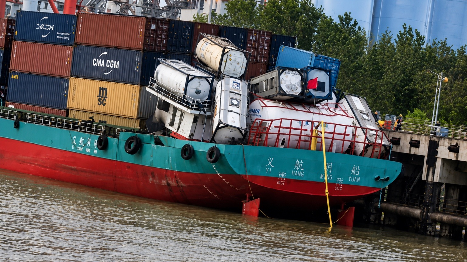 LNG Container Barge Explosion in China